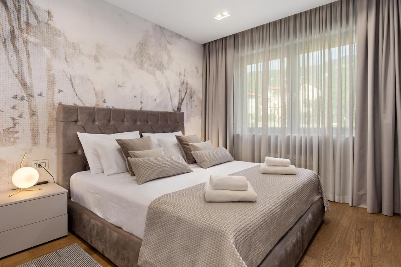 Luxury Apartment Iris Adriatica ***** Opatija Buitenkant foto