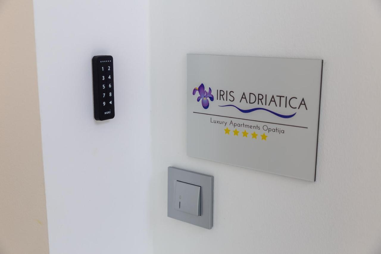 Luxury Apartment Iris Adriatica ***** Opatija Buitenkant foto